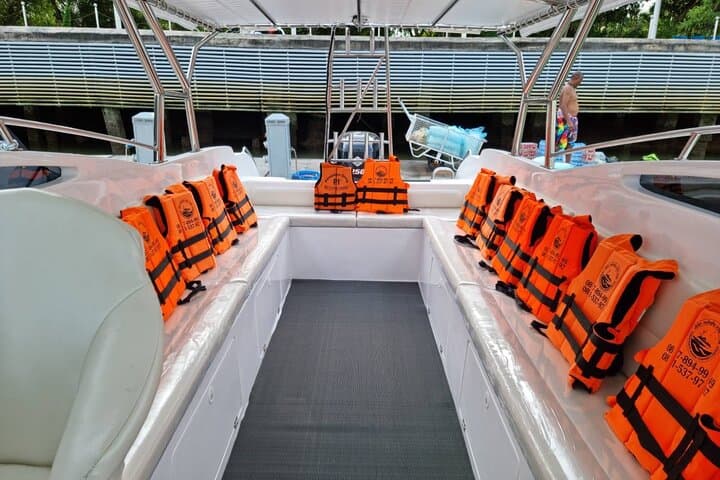 Phi Phi Sunrise Premium Speed Boat Tour from Phuket to Maya Bay photo 6