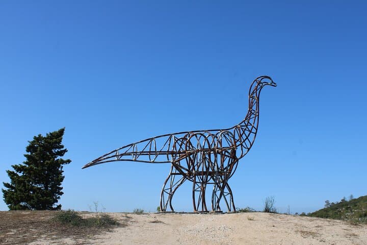 Lisbon Day Trip: Dinosaur Footprints, Mira de Aire Caves & Óbidos Medieval Walk photo 3