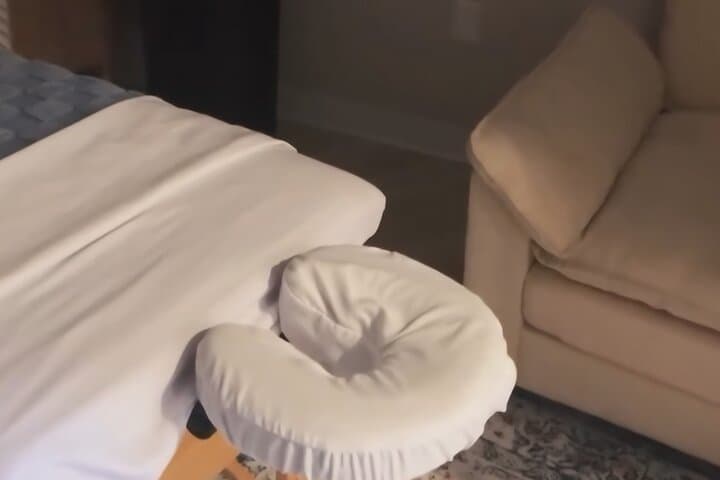 60-Minute Signature Massage in Downtown Gloucester — Relaxing Day Spa Experience photo 2