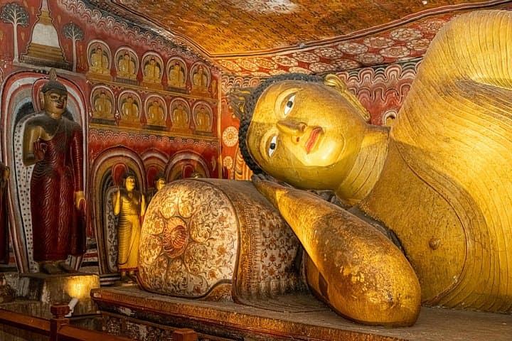 Sri Lanka in Five Days: Sigiriya, Tea Country & Yala Safari photo 4