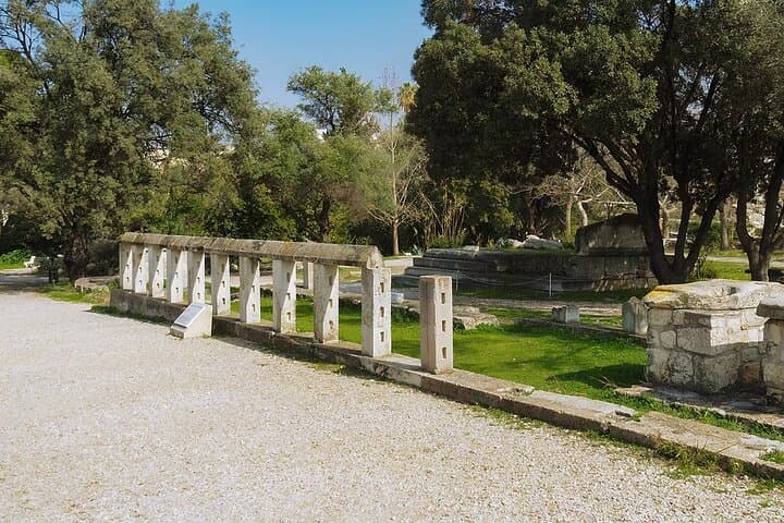 Skip-the-Line Ancient Agora Tickets — Explore Athens' Temple of Hephaistos photo 6