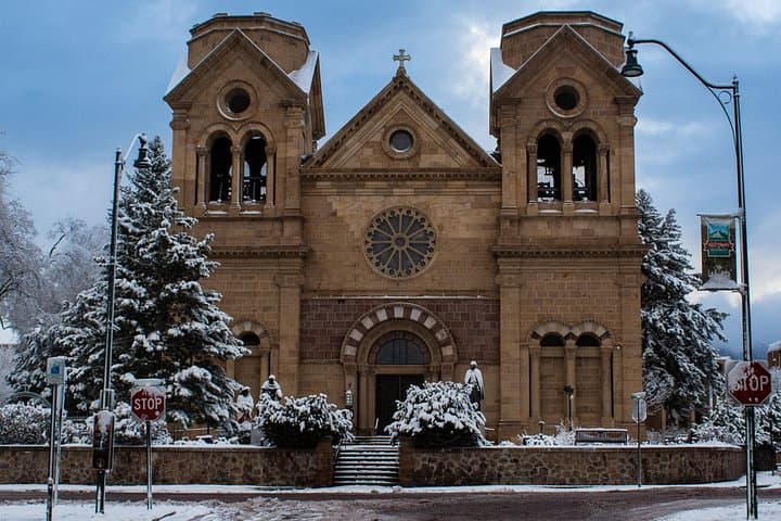 Santa Fe Small-Group History Walking Tour — Plaza, Palace & Barrio de Analco photo 2