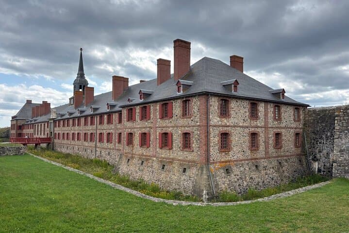 Sydney to Louisbourg Heritage Discovery Tour: Fortress of Louisbourg Day Trip photo 5
