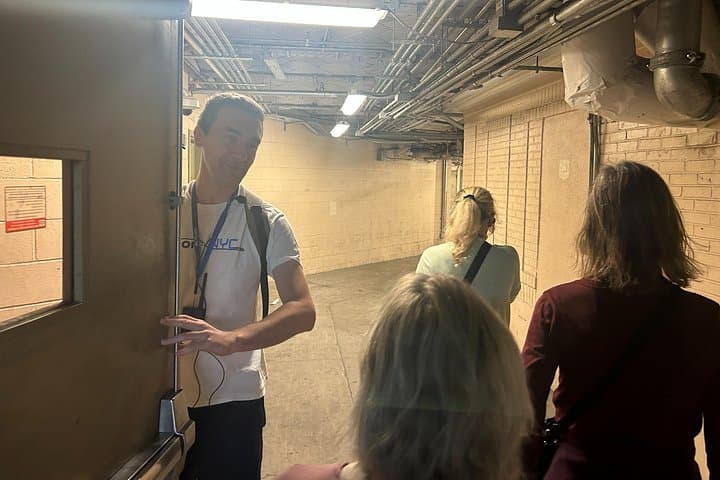 Secrets of Grand Central and Penn Station: Private NYC Walking Tour photo 2