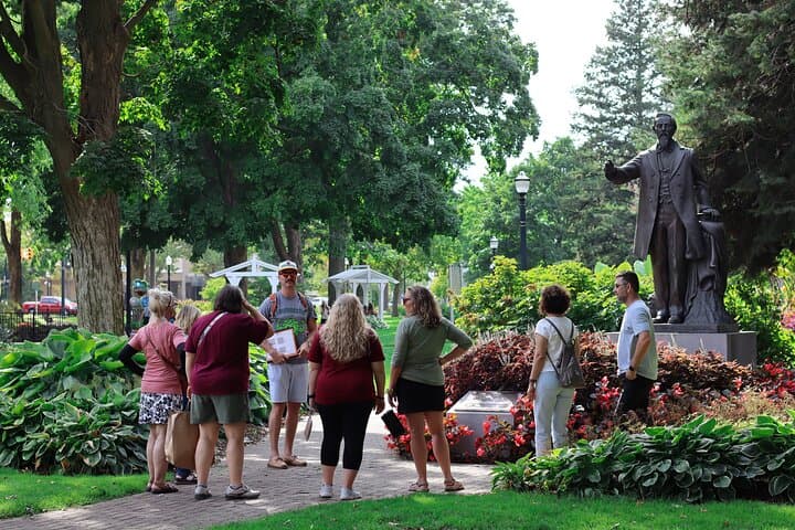 Holland MI History & Landmarks Walking Tour: From Windmills to Wi-Fi