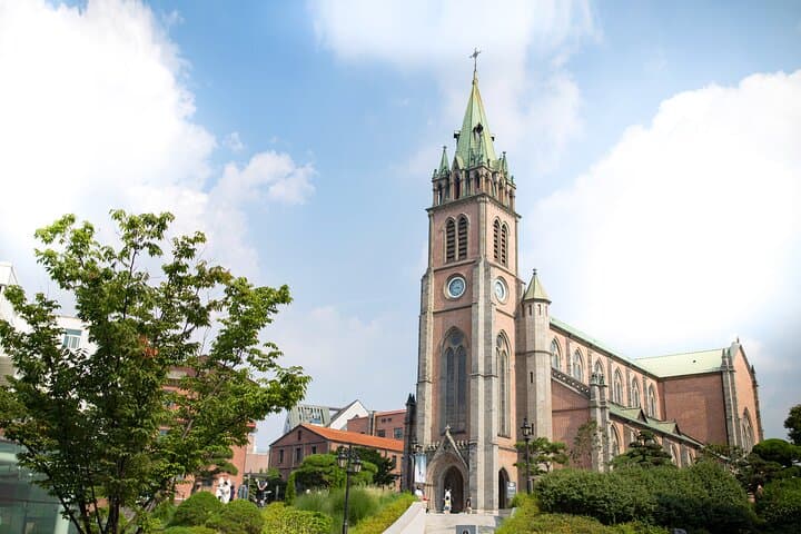 Custom 9-Hour Private Seoul Car & Driver Tour with Hotel Pickup photo 4