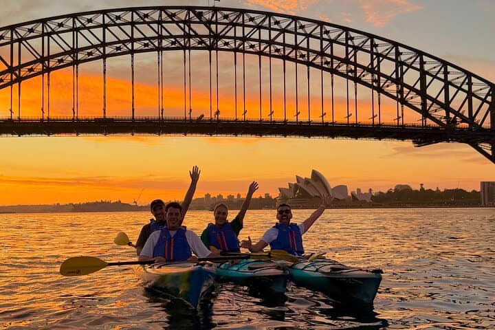 Sunrise Serenity: Kayak Sydney Harbour at Dawn
