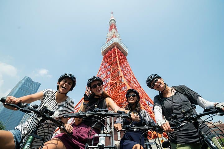 Tokyo Tower E-Bike Tour: 3-Hour Guided Ride from Tsukiji to Atago Shrine photo 3