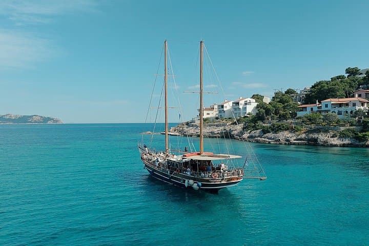 Athens Riviera Half-Day Cruise: Swim, Lunch & Drinks on a Traditional Greek Boat photo 1