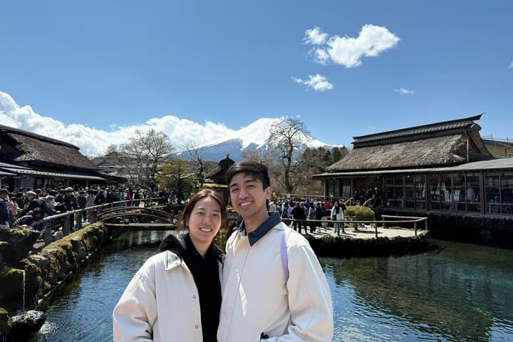 Mt Fuji & Hakone Private Day Tour from Tokyo — 5th Station, Lake Ashi & Ropeway photo 2