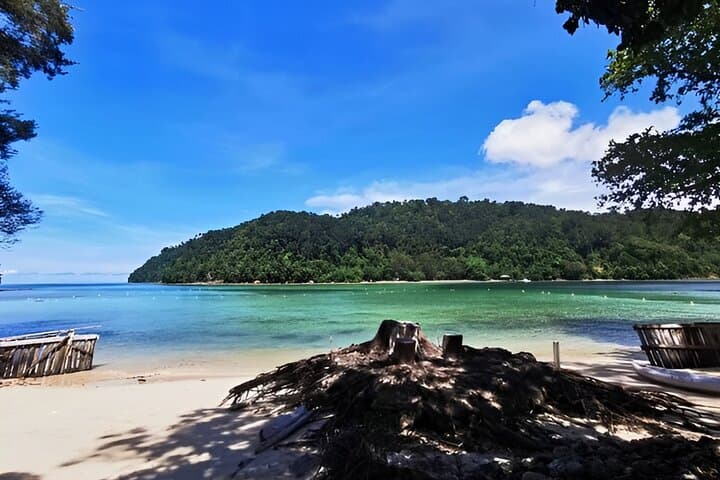 Manukan and Sapi Islands Excursion — Snorkel and Swim from Kota Kinabalu photo 4