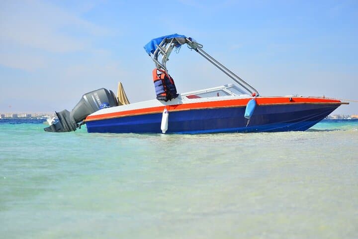 Hurghada Speedboat Fishing & Snorkel Adventure to Utopia Island photo 2