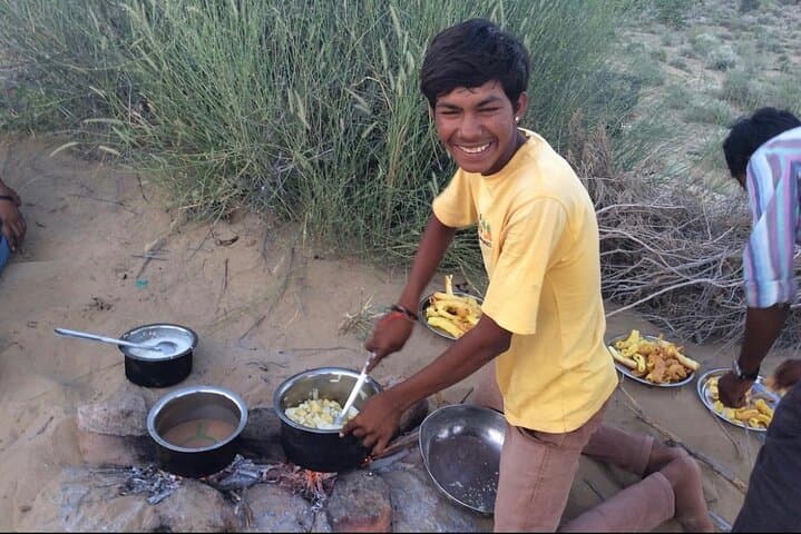 Overnight Camel Safari in the Thar Desert: Jaisalmer Stars & Sunrise photo 6