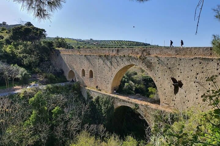 Jeep to Mount Juktas: Off-Road Wine & Olive Tasting near Heraklion