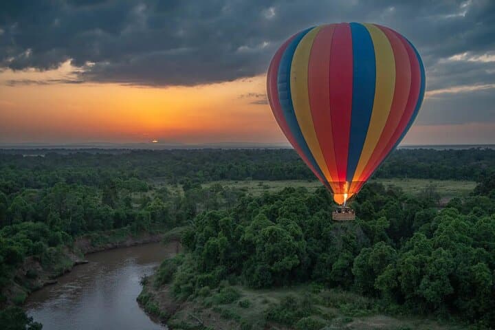Masai Mara Hot Air Balloon Safari: Sunrise Flight & Champagne Bush Breakfast photo 2