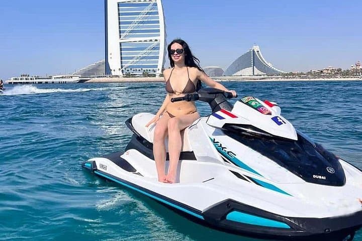 Jet Ski Adventure with Burj Al Arab Views — 1-Hour Ride on Dubai’s Coast photo 1