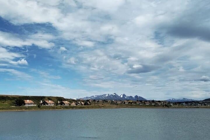 Ushuaia Shore Tour: Empanadas, Wine & Beagle Channel Viewpoints photo 3