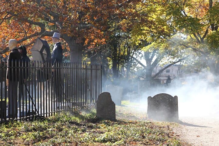 Salem History & Shadows: Self-Guided Audio Walking Tour photo 3