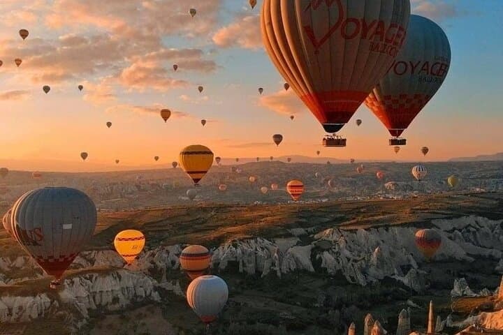 Dawn Over Cappadocia: Hot-Air Balloon Watching with Hotel Transfer photo 4