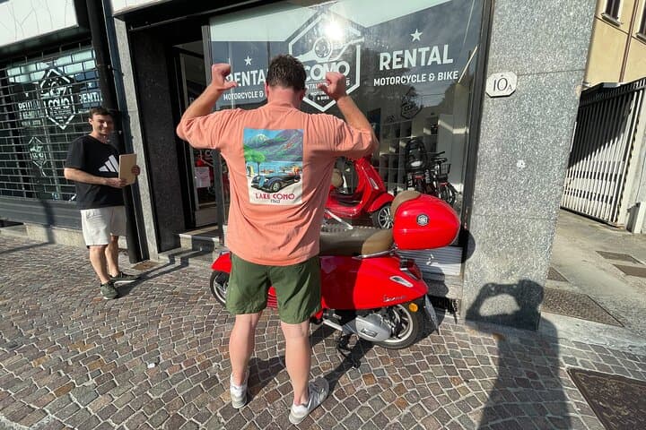 Vespas and Ferries on Lake Como: Bellagio, Varenna & Menaggio Day Tour photo 5