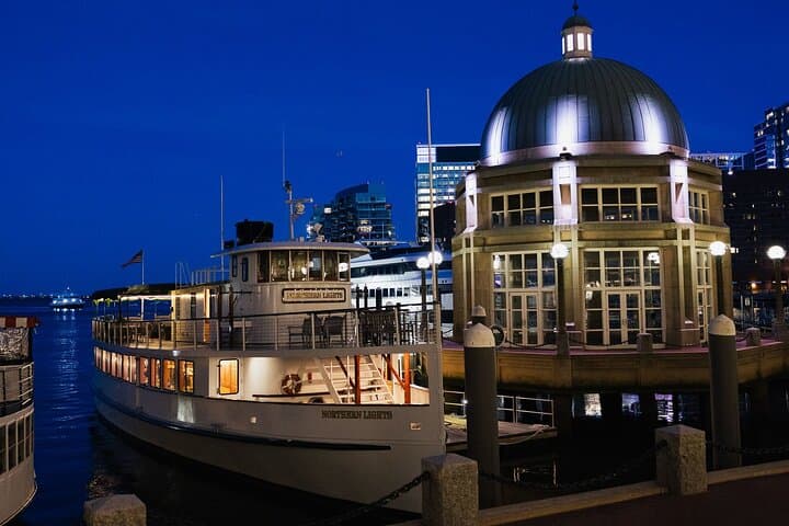 Boston Ghost Cruise: Haunted Islands Night Tour from Rowes Wharf