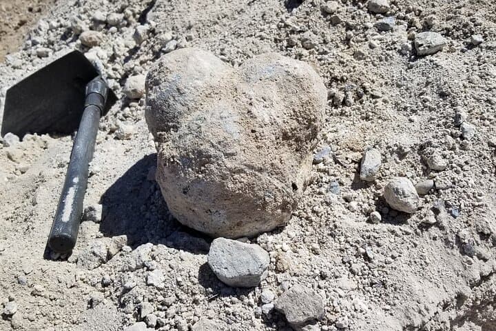 Guided Geode Hunting with a Geologist Near Salt Lake City photo 4