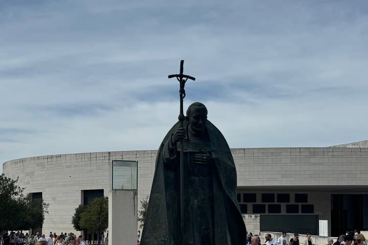 Luxury Private Tour: Fátima, Óbidos, Nazaré, Tomar & Monasteries from Lisbon photo 6