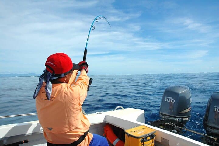 Semporna Fishing Adventures: Shallow Water or Deep Sea Hook and Line Trips photo 4