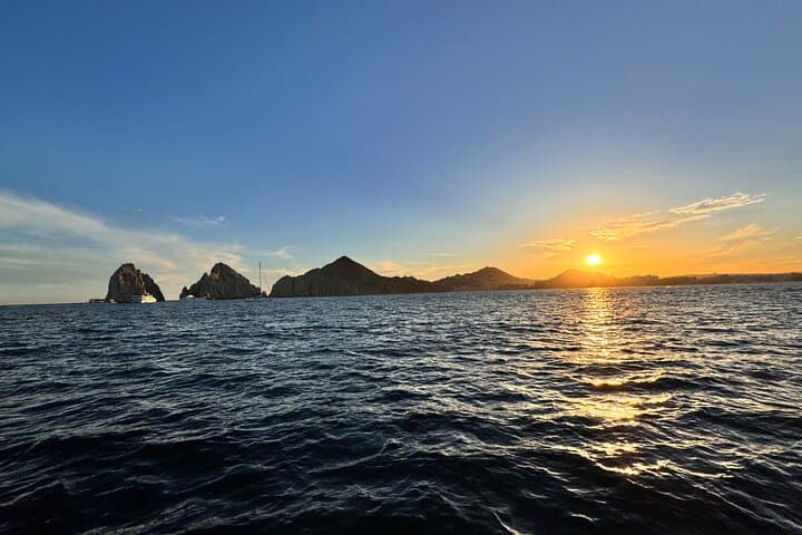 Catamaran La Tortuga Sunset Private Cruise Cabo — Private Evening Sail to El Arco photo 3