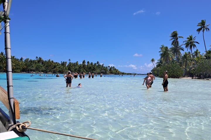 Raiatea–Tahaa Coral Garden Snorkel Cruise with Pearl Farm Visit photo 3