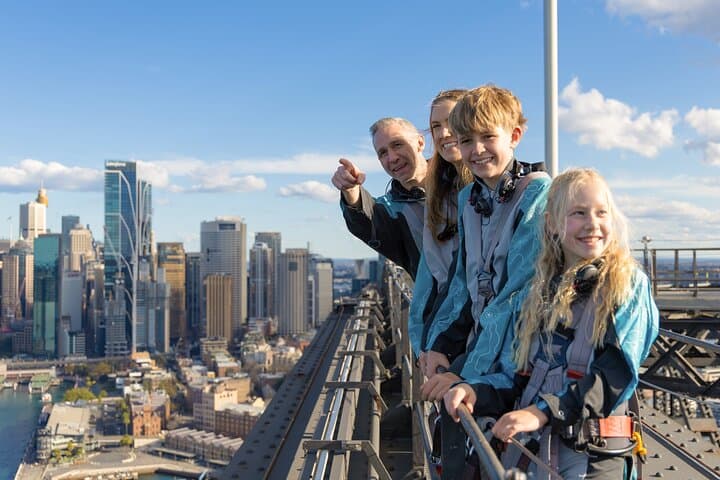 Climb Sydney Harbour Bridge With Luxury Hotel Transfers photo 4
