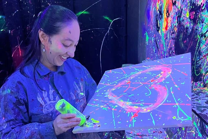 Atlanta Splatter Art Room: Hands-On UV Splatter Painting Experience photo 2