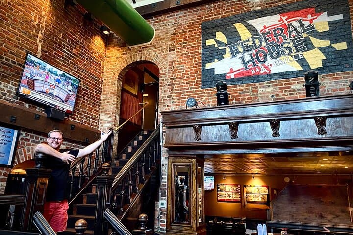 Annapolis Tipsy History Pub Crawl: Historical Drinking Tour & Whiskey Walk photo 5