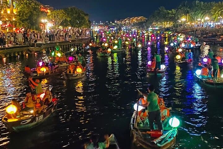Marble Mountain & Hoi An Day Tour: Pagodas, Caves and Lantern-Lit Boat Ride