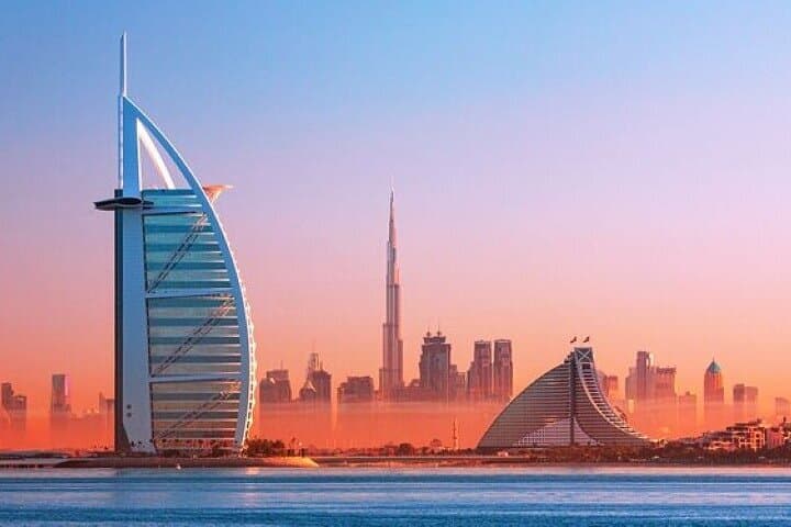6-Day Dubai and Abu Dhabi Private Family Tour — Burj Khalifa, Desert Safari & Yas Island