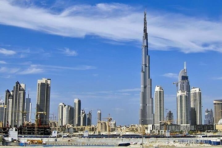 6-Day Dubai and Abu Dhabi Private Family Tour — Burj Khalifa, Desert Safari & Yas Island photo 2