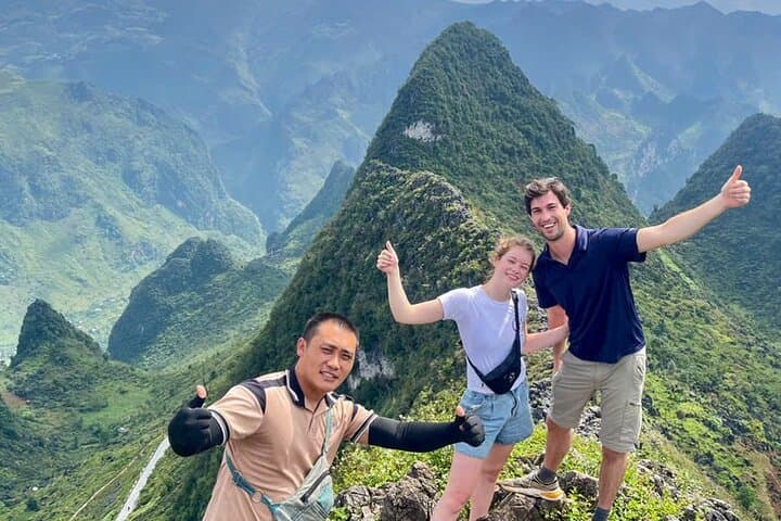 Dong Van 3-Day Private Motorcycle Tour: Ha Giang Loop, Ma Pi Leng & Ethnic Homestays