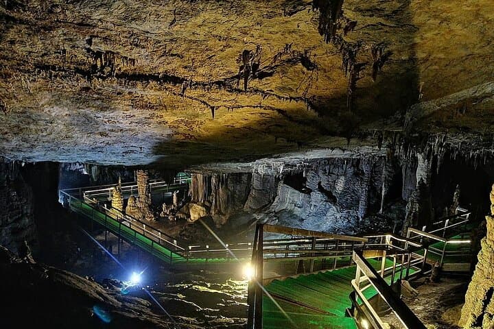 Mystical Highlands: 4-Day Ha Giang Loop Tour through Ma Pi Leng & Dong Van photo 2