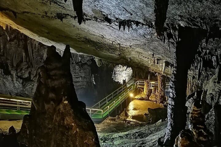 Mystical Highlands: 4-Day Ha Giang Loop Tour through Ma Pi Leng & Dong Van photo 3
