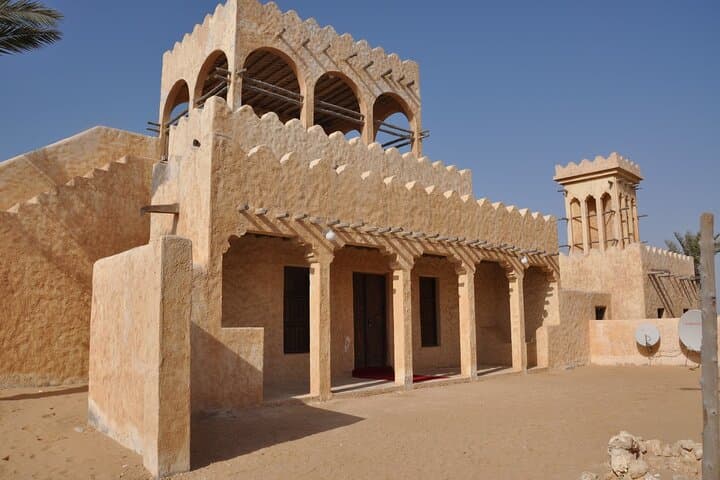 Qatar North Coast: Al Zubara Fort, Ruwais & Al Khor Half-Day Tour