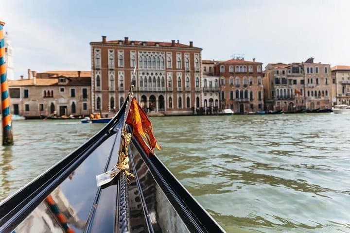 Venice Grand Canal Gondola Ride with In‑App Commentary and VR Gondola Gallery photo 2