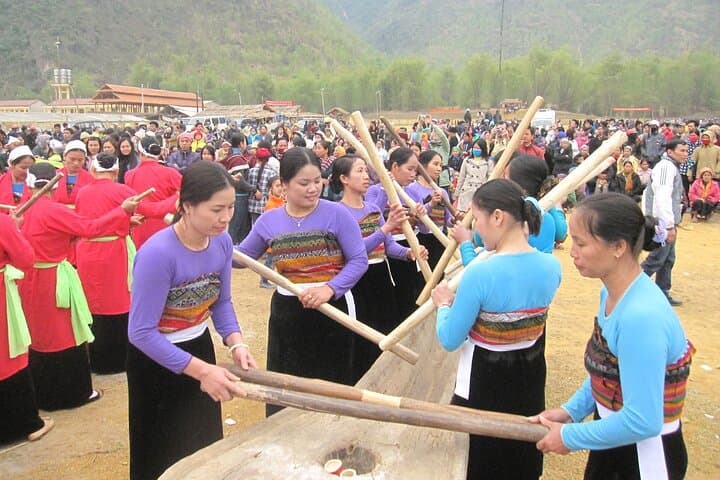 Mai Chau Cycling & Cave Tour: Rice Paddies, Thai Villages & Chieu Cave Day Trip photo 6