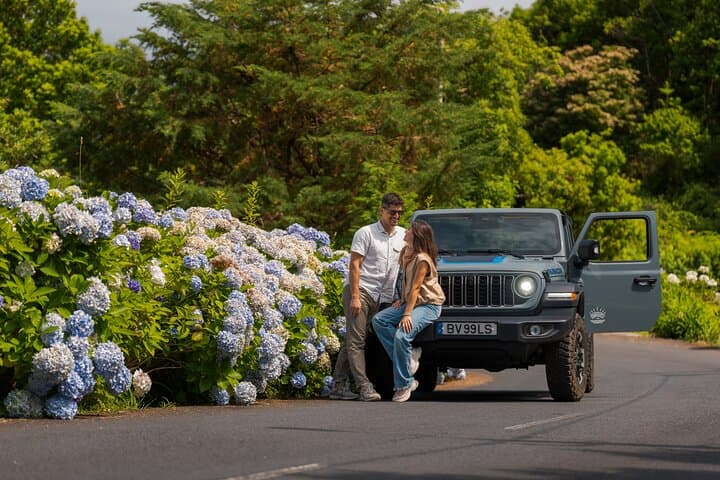 Madeira Half-Day Jeep Rubicon 4x4 Tour — Pico do Arieiro & Santo da Serra photo 2