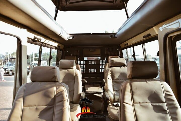 Ol Pejeta Conservancy Daytrip: Big Five Safari, Chimpanzee Sanctuary & Lunch photo 4