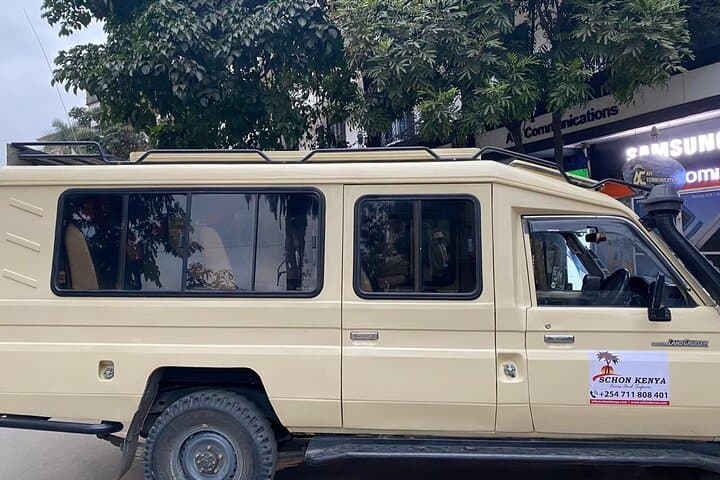 Ol Pejeta Conservancy Daytrip: Big Five Safari, Chimpanzee Sanctuary & Lunch photo 5
