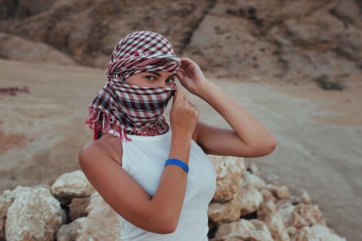 Hurghada Desert Stargazing Jeep Safari with Bedouin Dinner photo 3