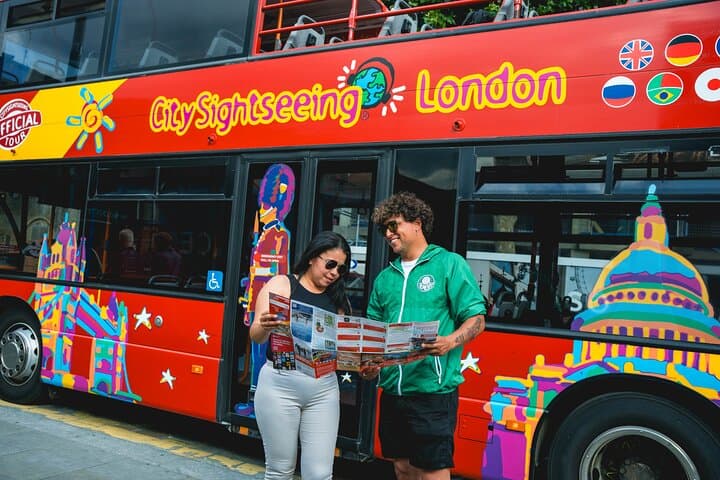 Top-Deck Views: London Hop-On Hop-Off Bus Tour & River Cruise photo 3