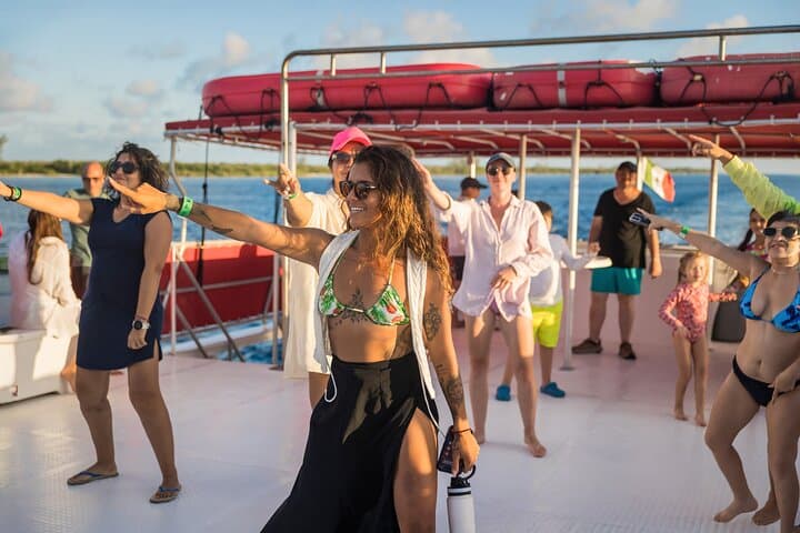 El Cielo & Palancar Catamaran Snorkel: Cozumel Reef Day Trip photo 5