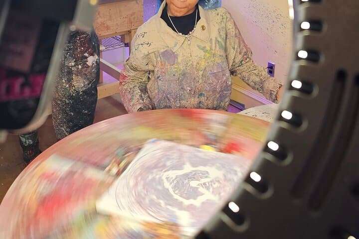 Atlanta Spin Art Studio: Create a One-of-a-Kind Canvas photo 4