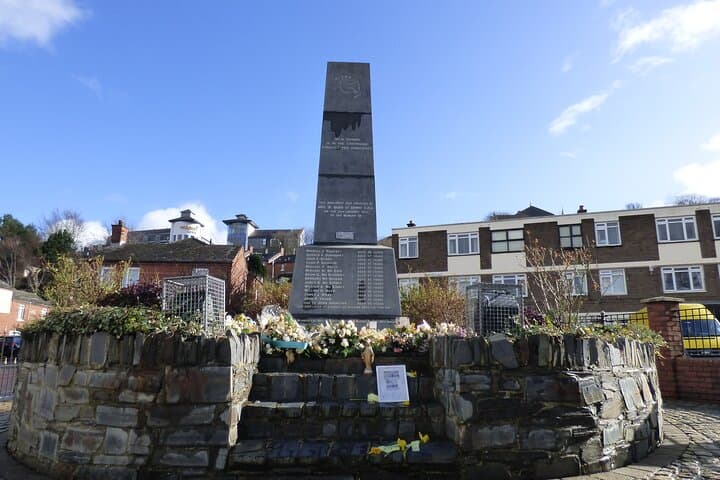 Bogside Murals & Bloody Sunday Walking Tour — Derry History Walk photo 4